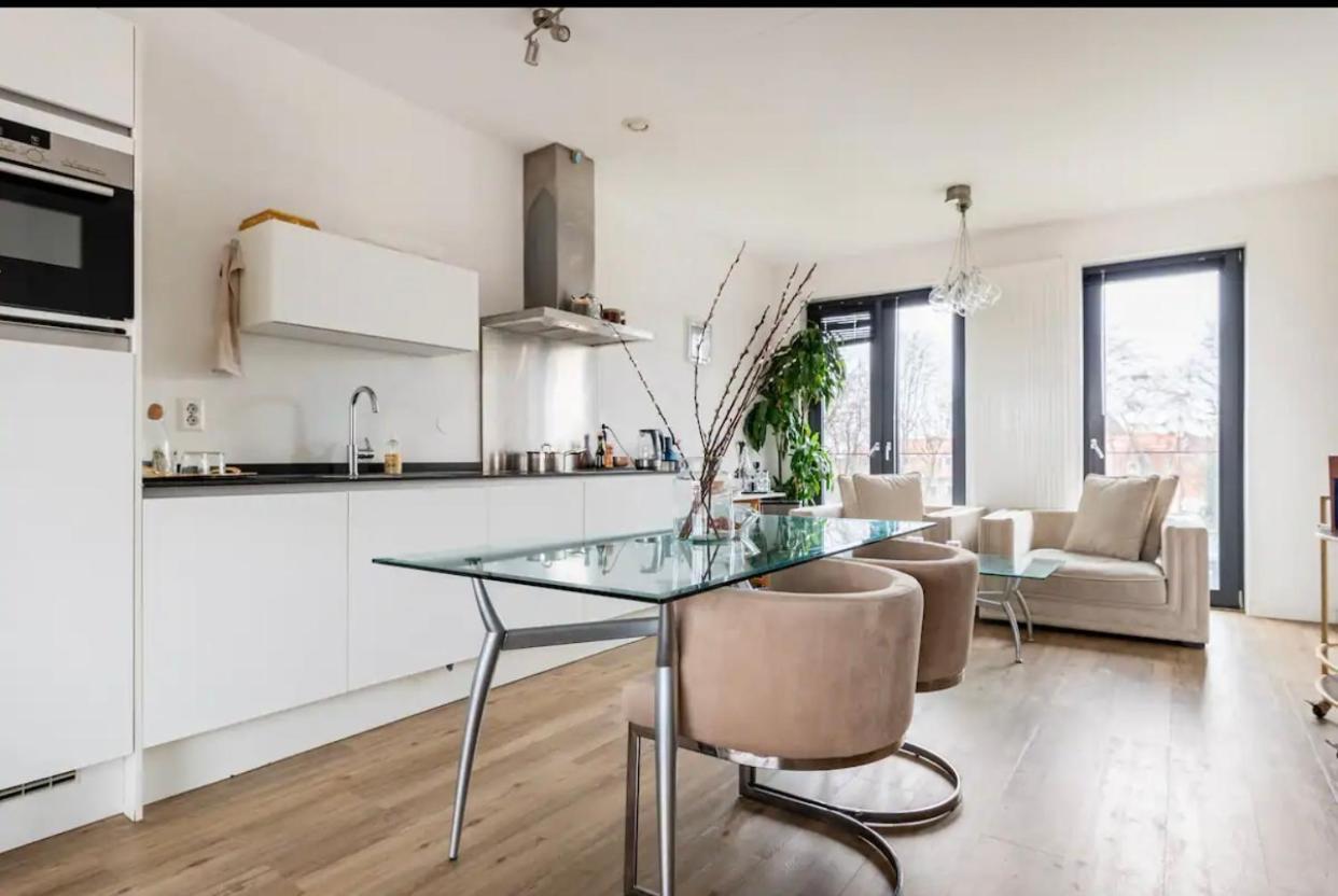 4-Bedroom- Central Located- 120 Sqr Meter Apartment Amsterdam Extérieur photo